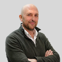 Author headshot of Kristian Kiamos