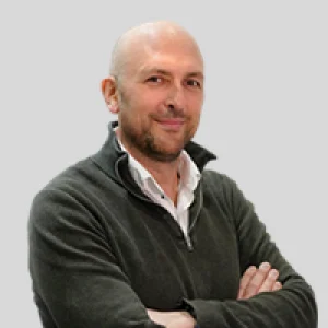 Author headshot of Kristian Kiamos